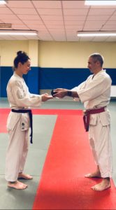 Cercle shito ryu remise de ceinture noire par senseî Daniel Ceron