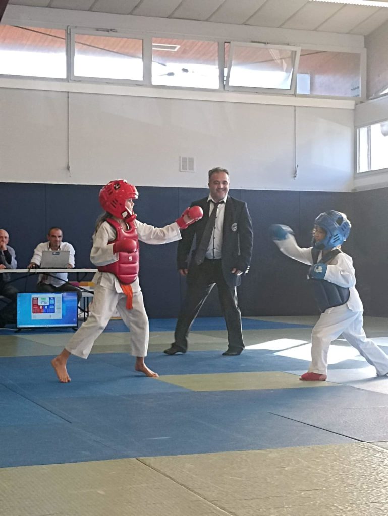 Cercle shito ryu karate ussel coupe du Pays vert
